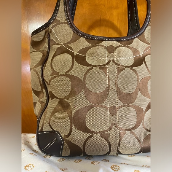 Coach Purse - Picture 7 of 12